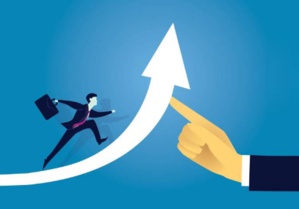 Module 3 - Séquence 3.2 Le holding et le handing (Le soutien et la manière de soutenir) Module 3 - Séquence 3.2 Le holding et le handing (Le soutien et la manière de soutenir)