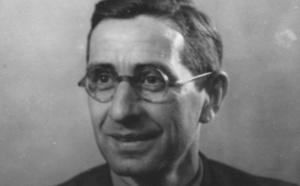 4.67 Entreprise libérée (2) - Retour vers le futur du modèle Boimondau (Partie 1) par  Mija Rabemananjara, consultante agilitatrice  4.67 Entreprise libérée (2) - Retour vers le futur du modèle Boimondau (Partie 1) par  Mija Rabemananjara, consultante agilitatrice